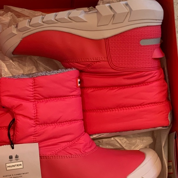 Youth Sz 3 Hunter Snow Boots, brand new! - Picture 3 of 5